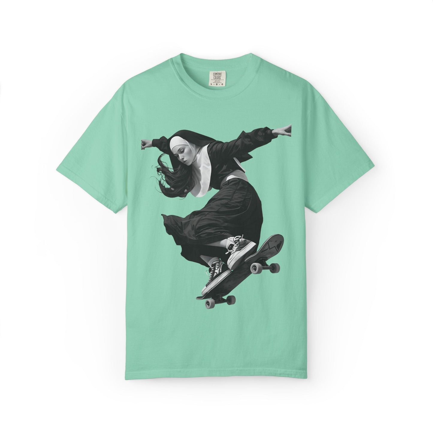 D3's FLYING NUN Oversized T-Shirt - D3monic